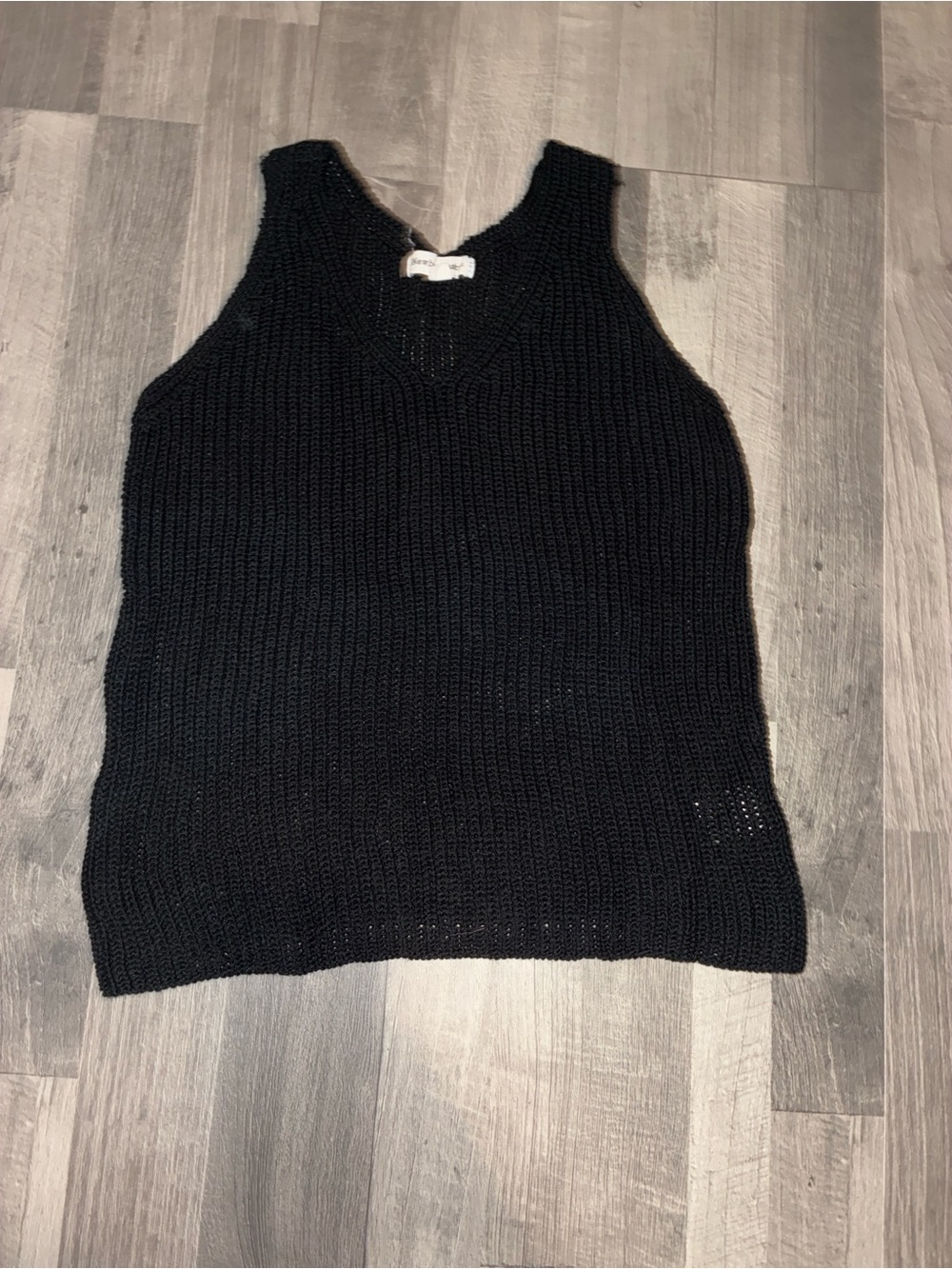 Newbury Kustom Black Knit V-Neck Sweater Vest